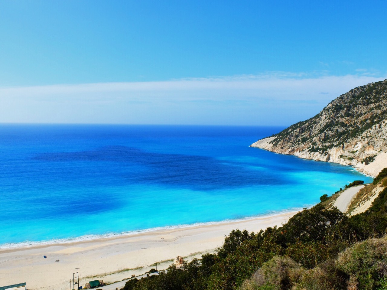一生に一度は行きたい ギリシャの島々 夢のようなブルーの風景5選 Glamjp グラム